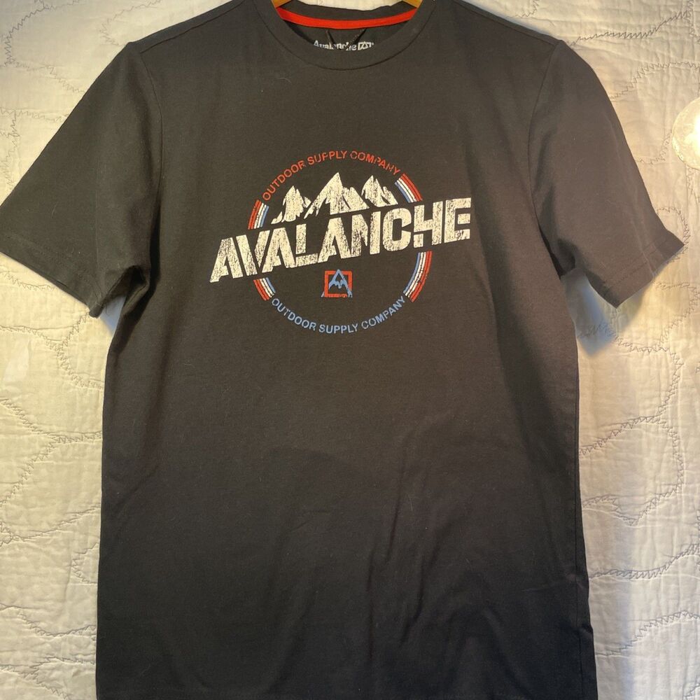 Avalanche NWT  T-Shirt Men's SM Black With  Logo Double Sided Relaxed Fit